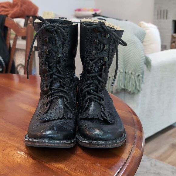 Ugg Jenna Kiltie Black Leather Shearling Lace up Combat Riding Boots Sz 7 - Picture 3 of 13